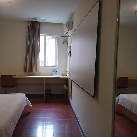 7Days Inn Foshan Dongfang Square Walmart Esterno foto