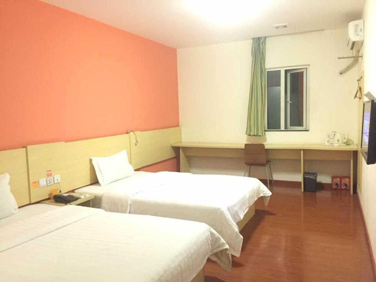 7Days Inn Foshan Dongfang Square Walmart Esterno foto